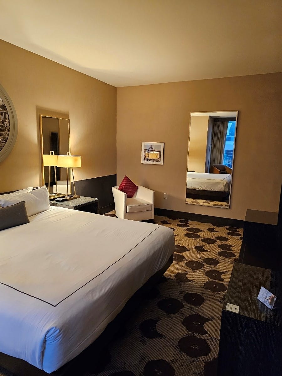 Royal Sonesta Chicago River North
