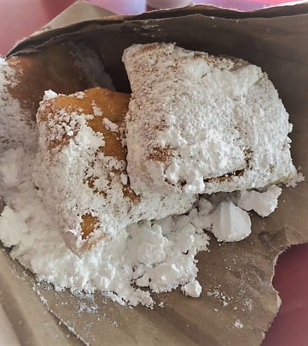 Beignets at Cafe du Monde