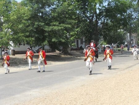 fife and drum players in Colonial Williamsburg