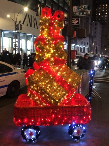 Holiday sculpture near Central Park at Christmas