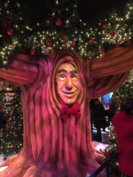 Macy's Santaland - New York City at Christmas on a budget