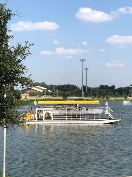 Brazos River boat in Waco