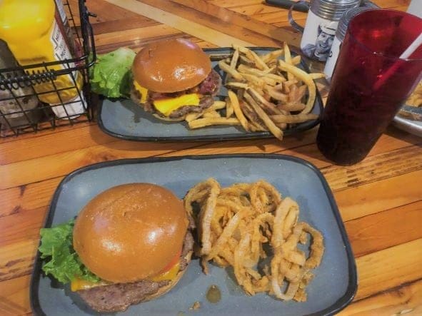 hamburgers at Twisted Root in Waco