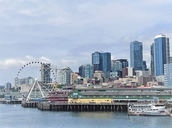 Seattle cruise port skyline