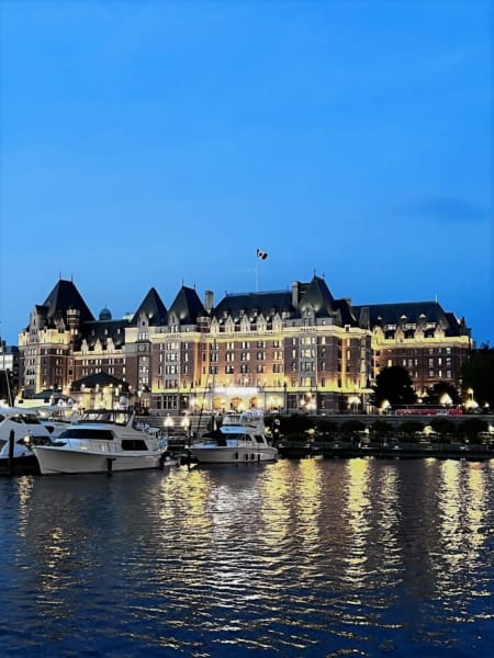 Fairmont Empress Hotel in Victoria cruise port at night