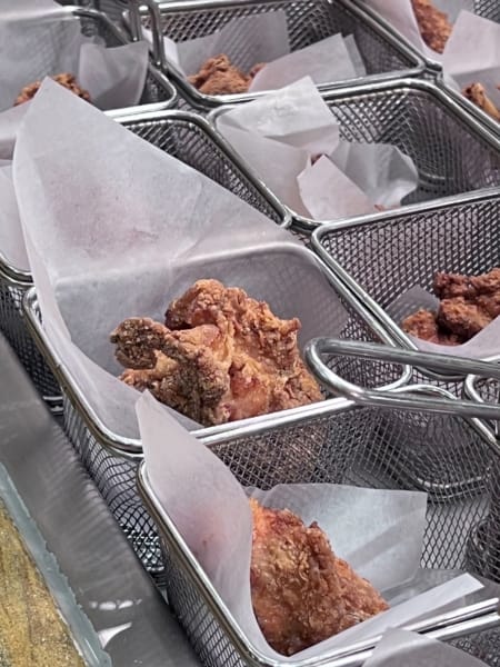 fried chicken at cosmopolitan buffet