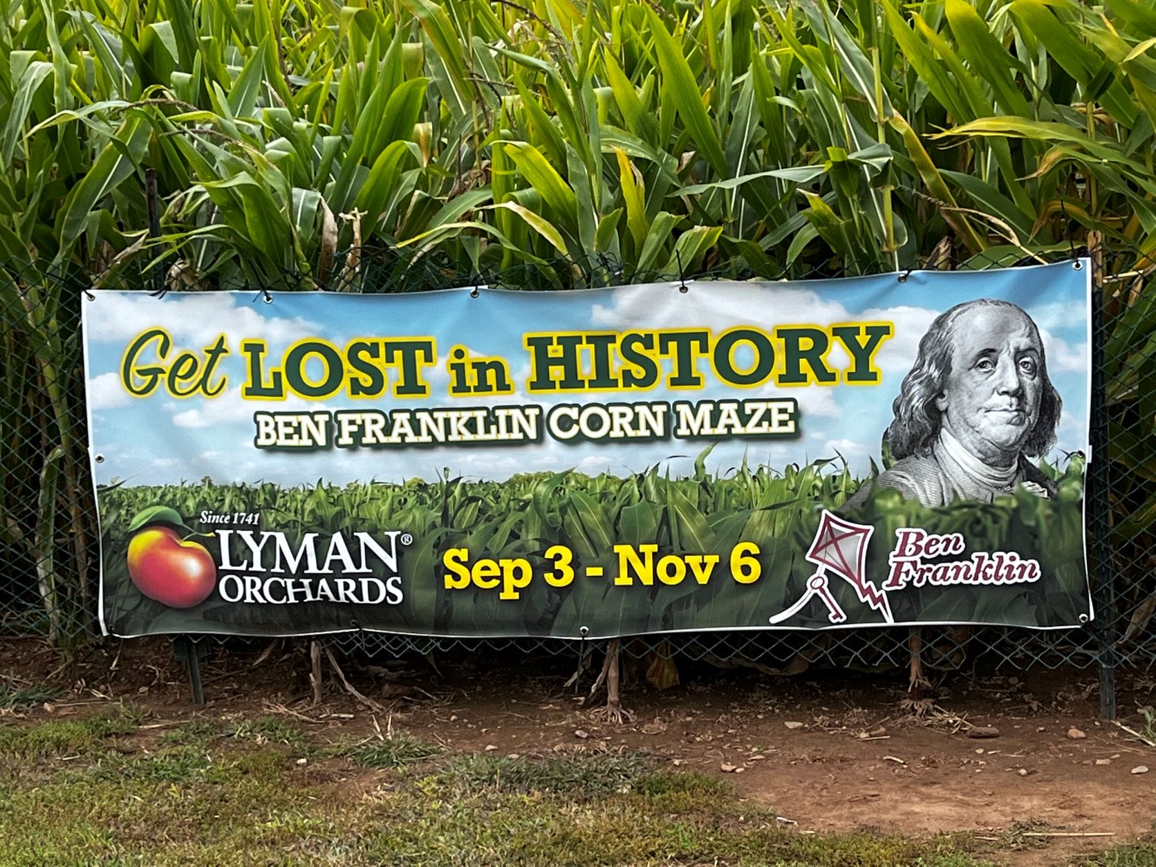 corn maze entrance sign