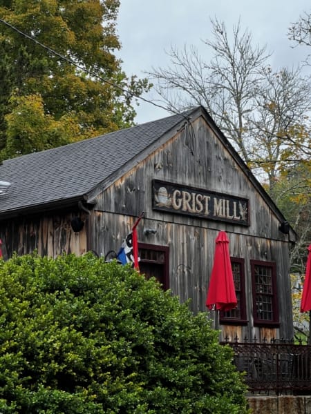 Cider Mill Mystic, CT in the fall