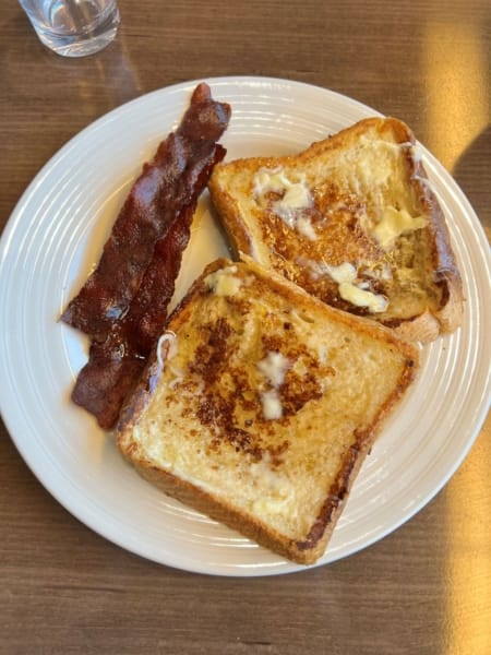 Lido Market breakfast menu