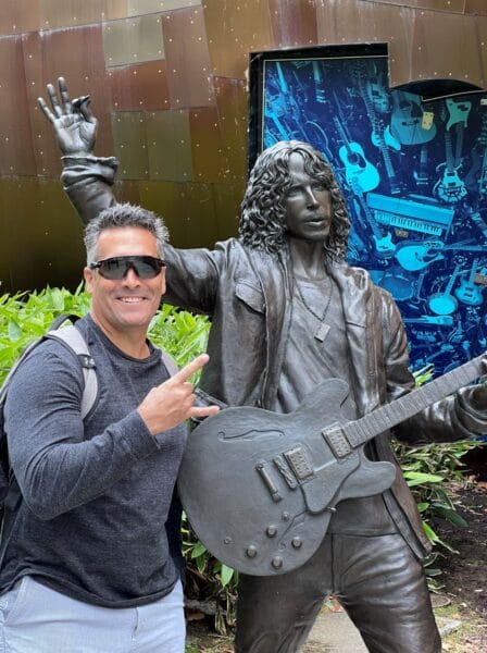 Kevin and Steven Tyler statue outside MOPOP