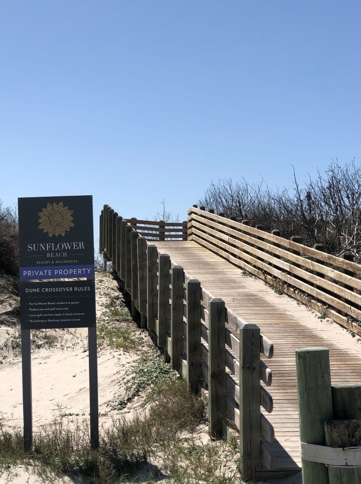 Sunflower Condos boardwalk to the beach in Port Aransas