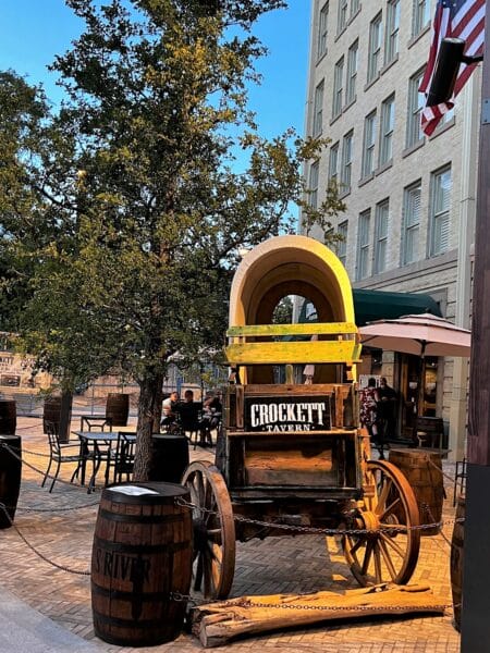 Crockett Tavern in San Antonio