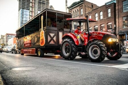 Tractor Tour in Nashville