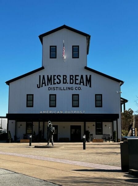 Kentucky Bourbon Trail 3 day itinerary how to plan a bourbon trail trip - Jim Beam