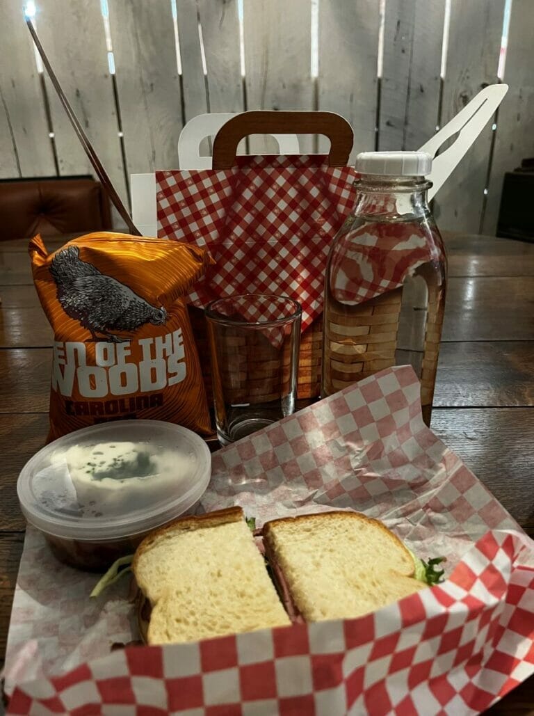 picnic lunch at Hermitage Farms