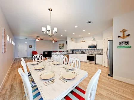 dining area in single story rental home