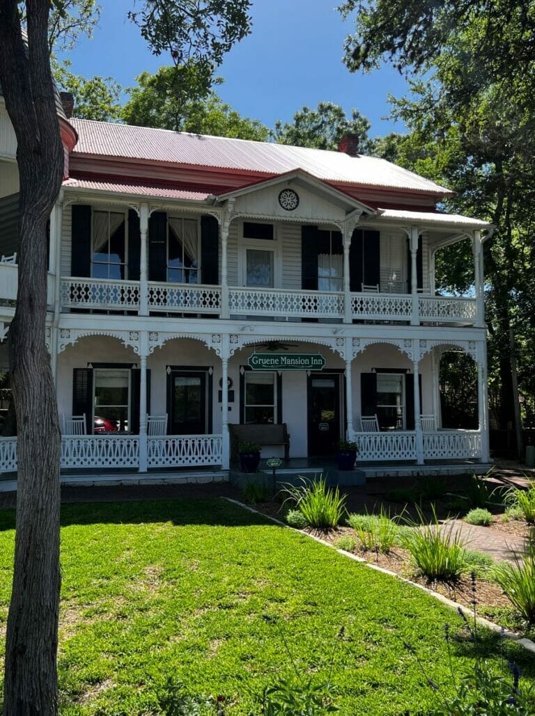 where to stay in Gruene