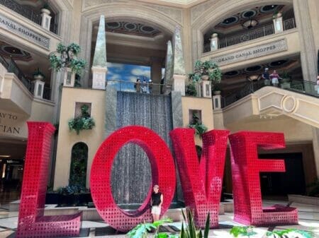L:ove sign in The Grand Canal Shoppes