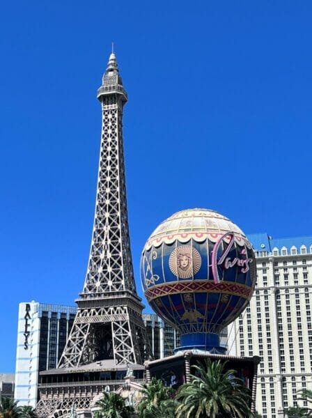 girls trip to Vegas - Vegas skyline