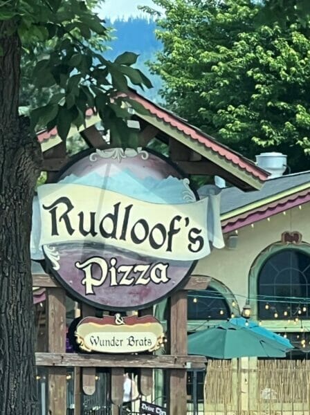 Rudloofs Pizza in Leavenworth, WA