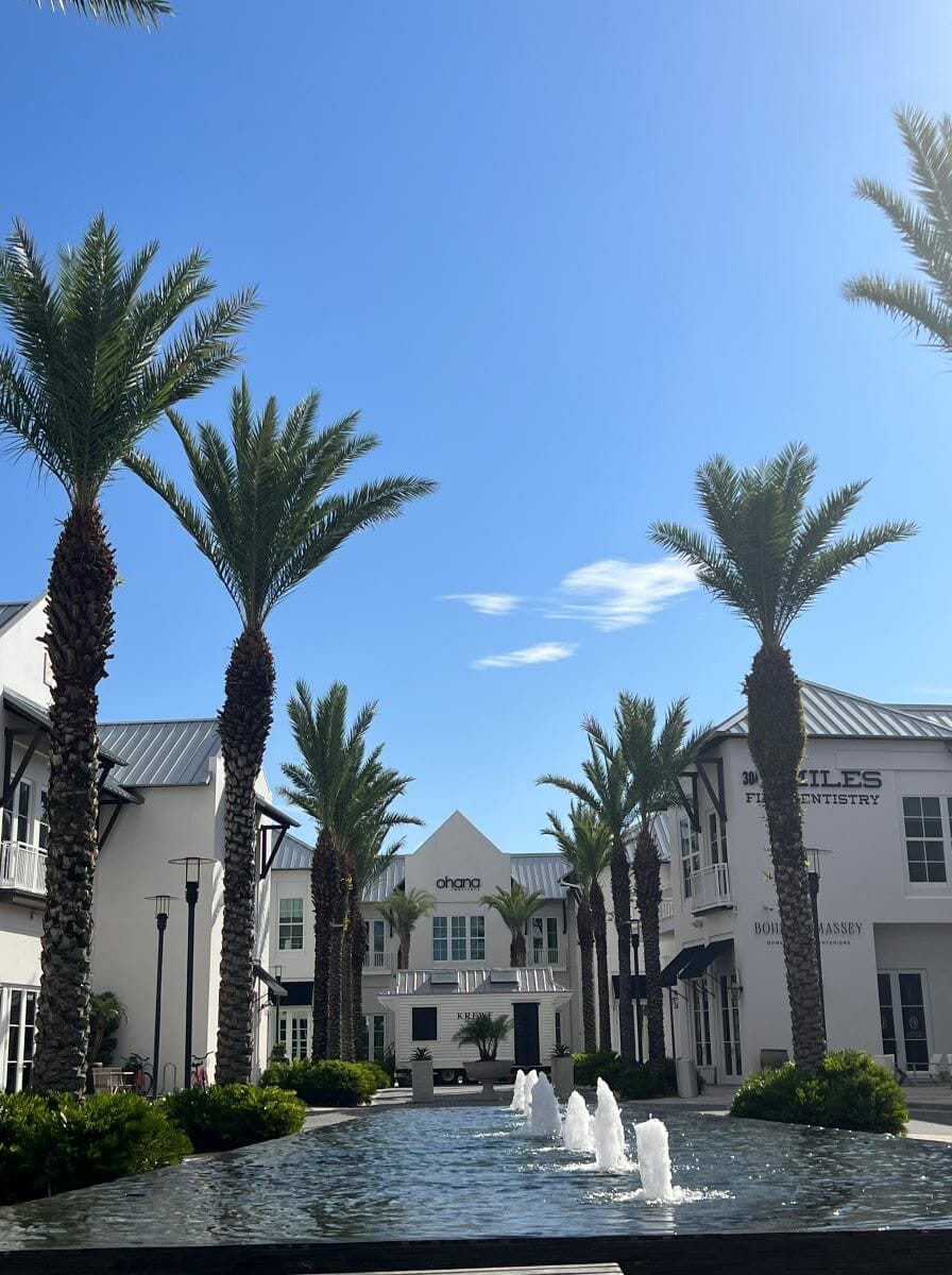 tree lined fountain on 30A