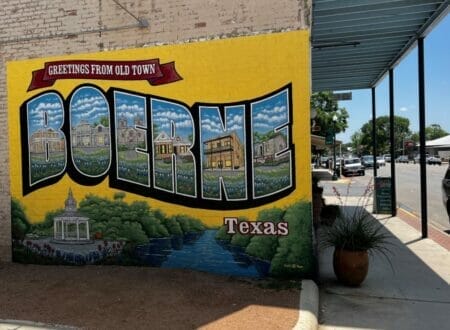 Welcome to Boerne sign in Downtown Boerne