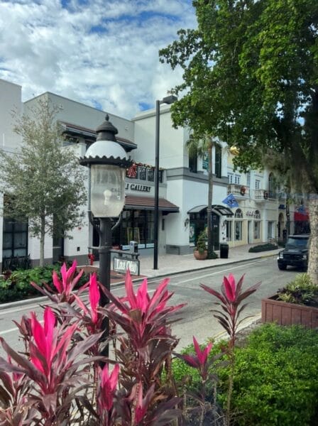 Las Olas Blvd in Fort Lauderdale