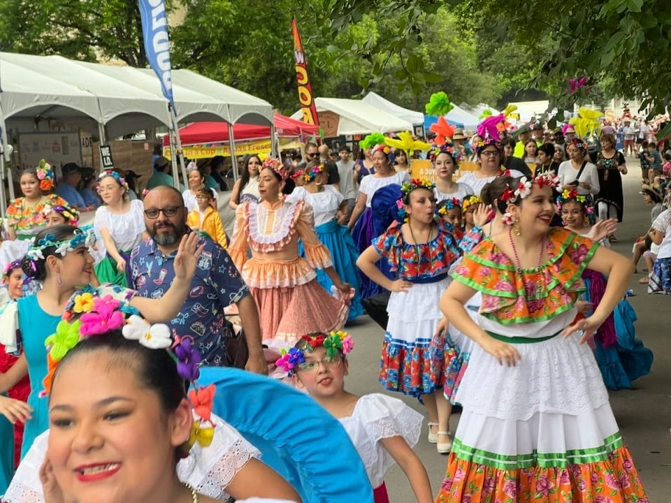 what to wear in Fiesta