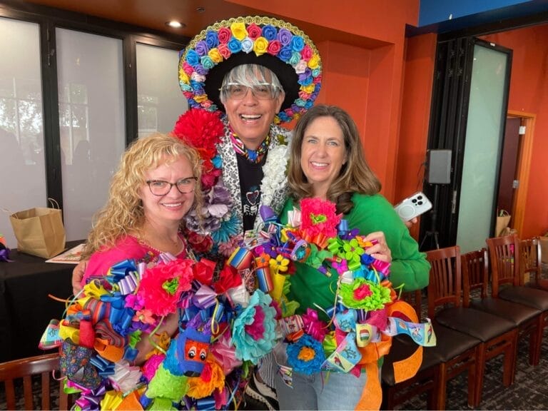 Fiesta wreaths with Rey Feo 