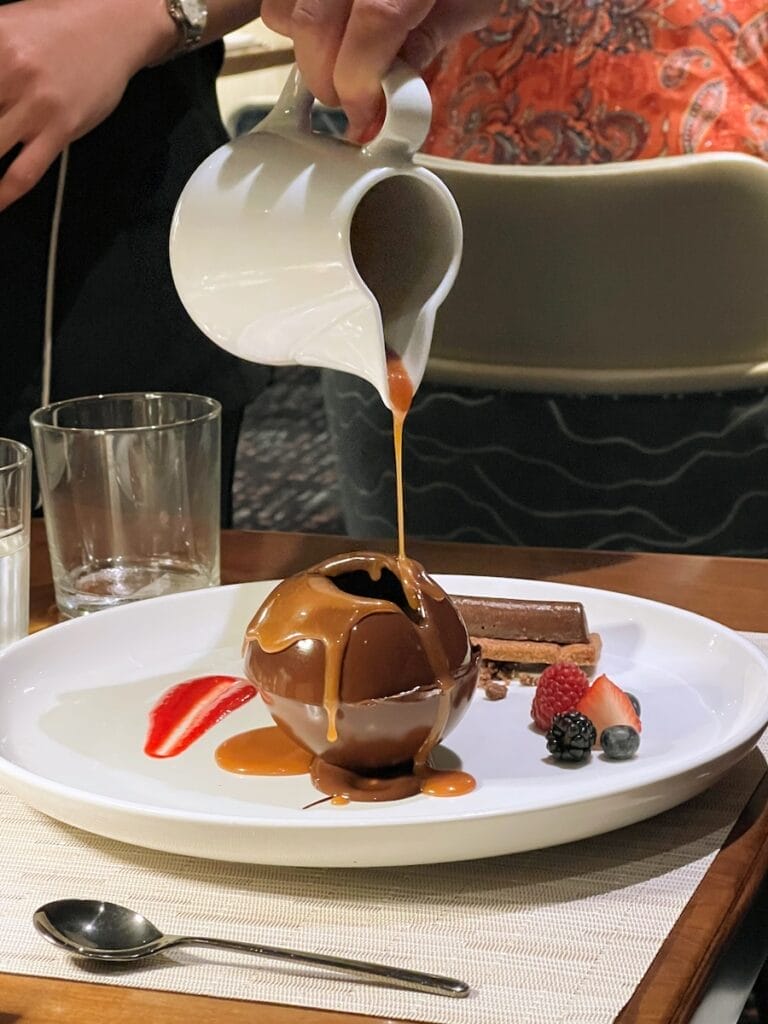 Marshmallow Chocolate Dome