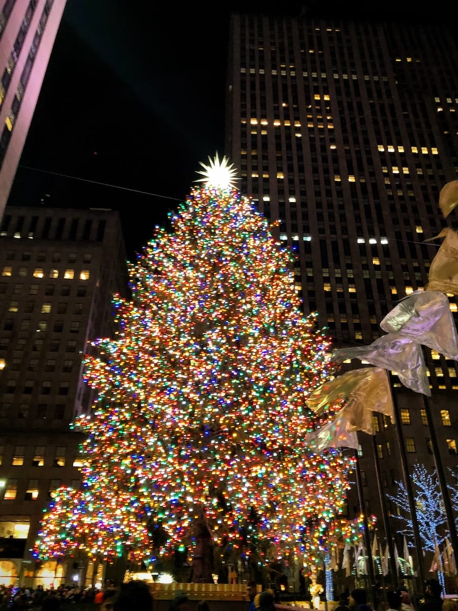 Rockefeller Center tree at night