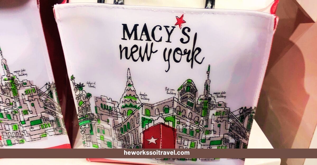 Best souvenirs from New York City cover photo