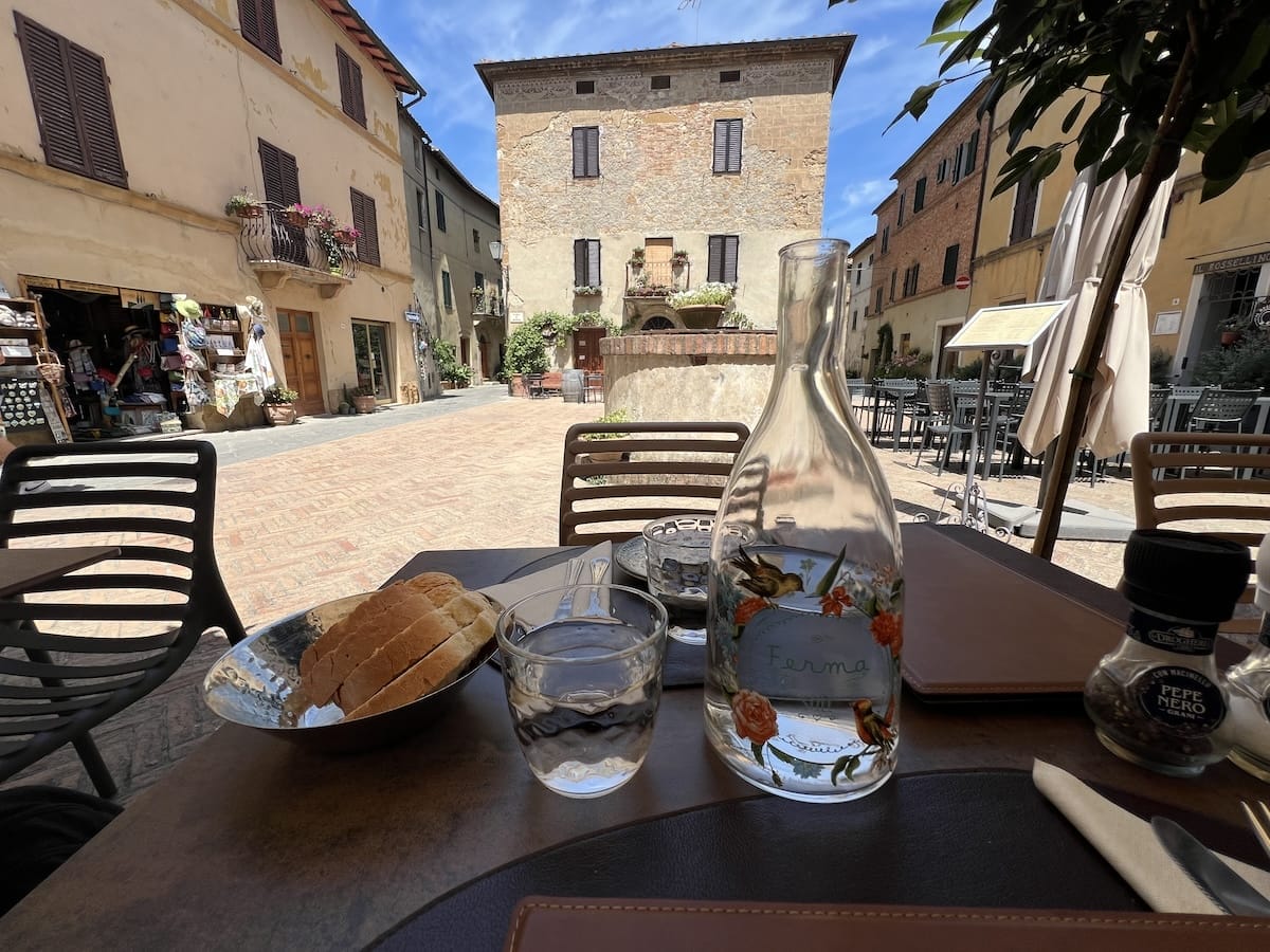 Pienza courtyard