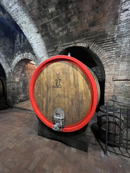 wine barrel in Talosa
