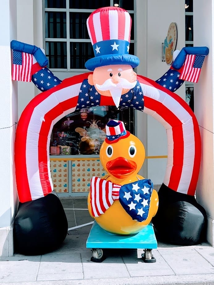 Uncle Sam with duck balloon