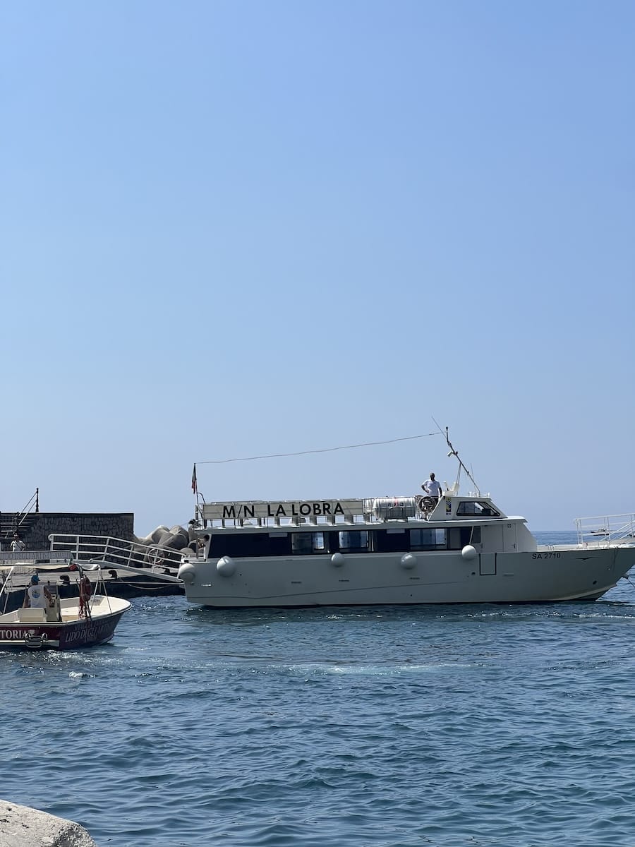 Amalfi tour boat
