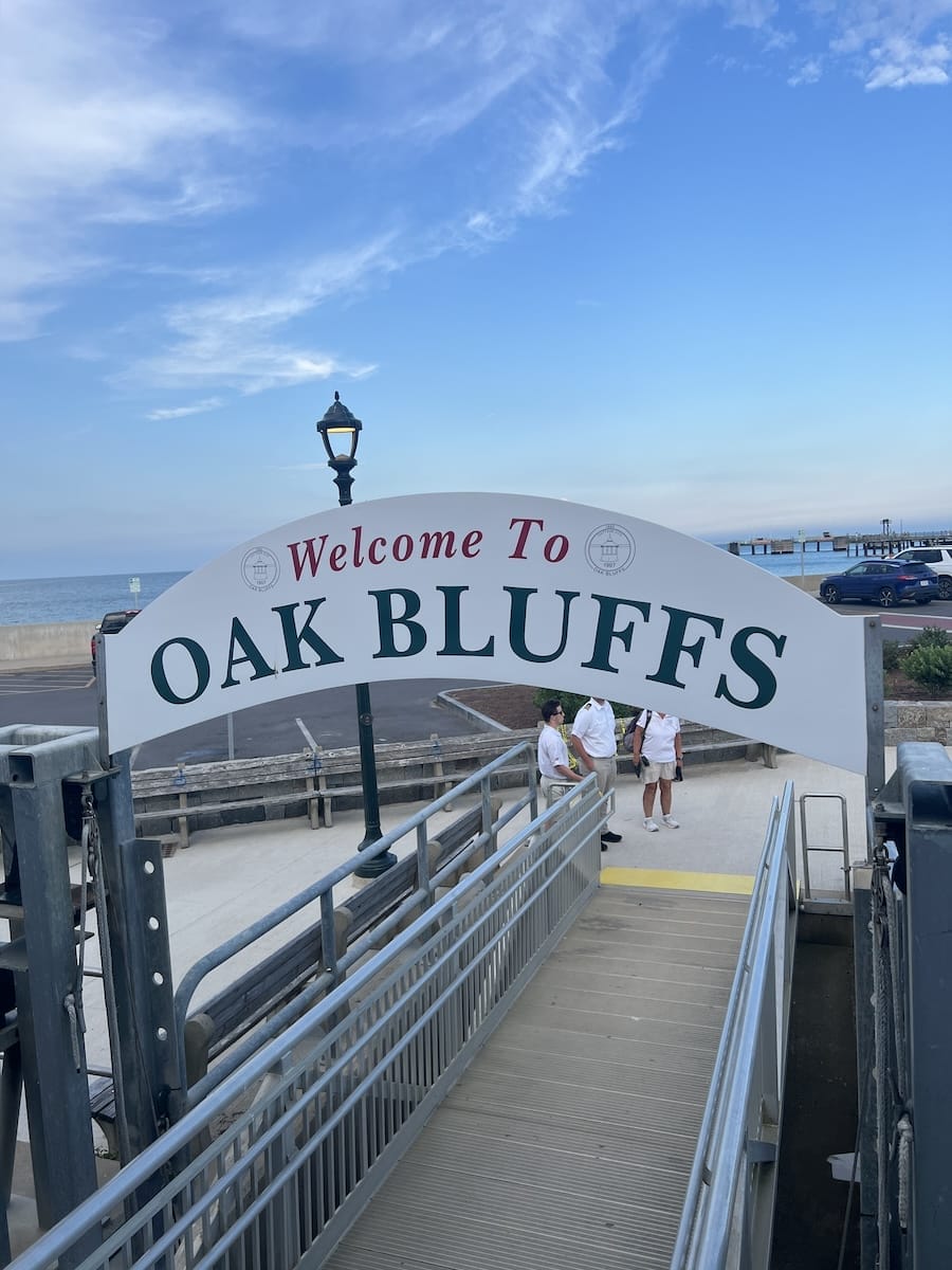 Welcome to Oak Bluffs sign