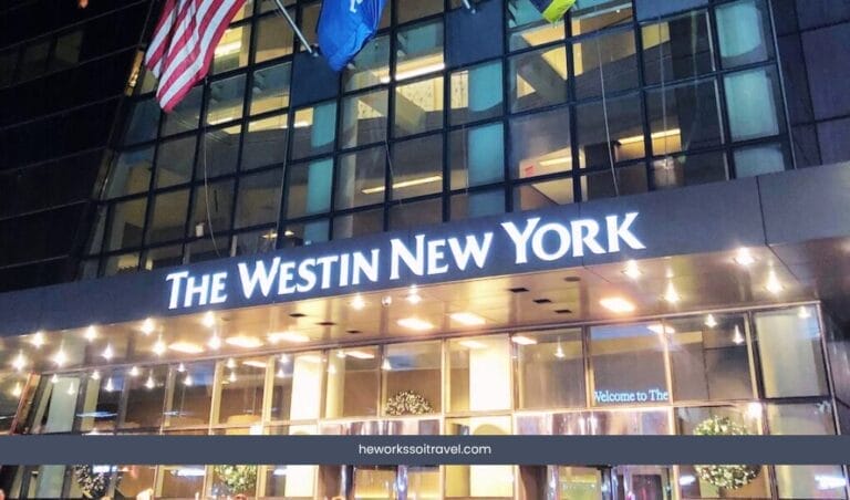 where to stay in NYC at Christmas
