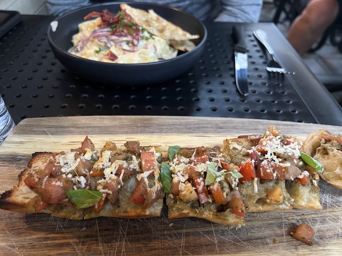 pizza and pasta in Quebec City