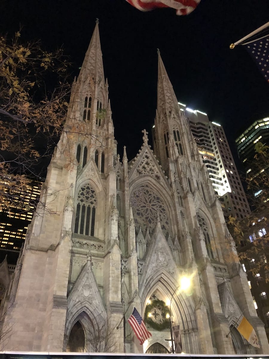 St Patricks in NYC at night