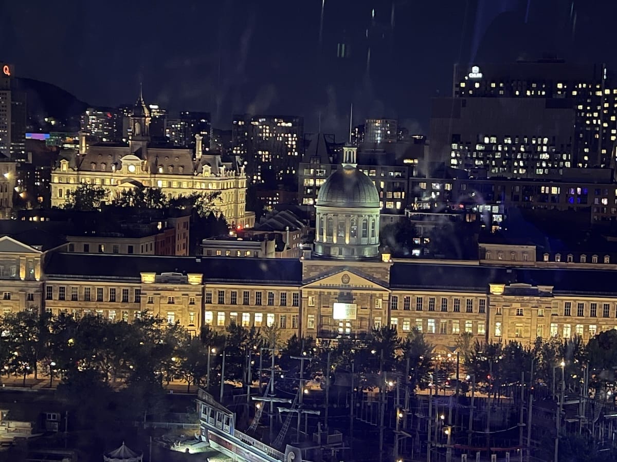 view from wheel at night in Montreal