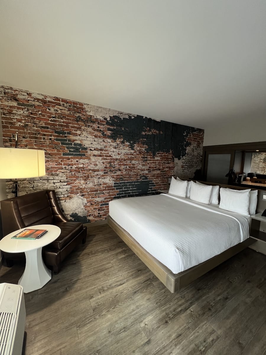 Cambria room in Asheville