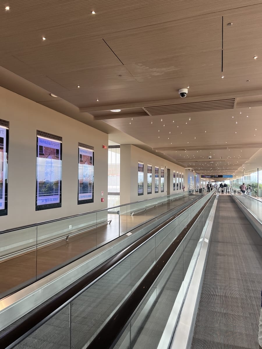 moving walkway to docks