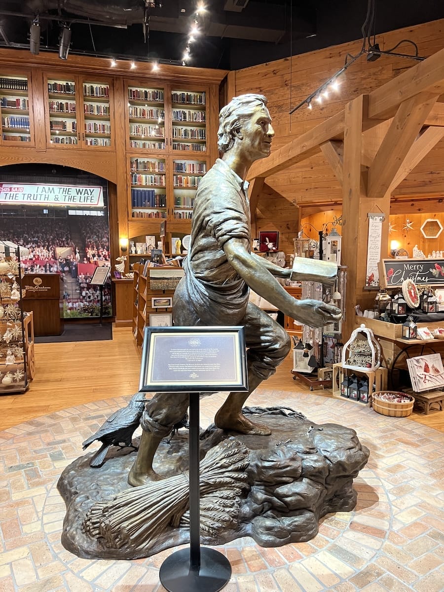 Billy Graham statue